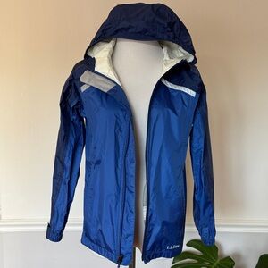L.L. Bean Trail Model Rain Jacket M Blue EUC $79